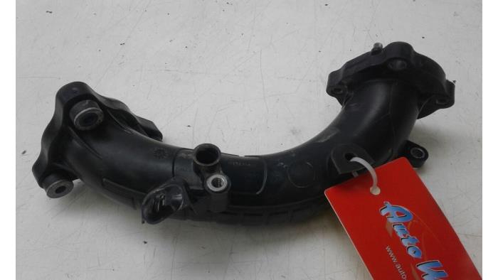 Gebrauchte Intercooler Rohr Opel Combo Life/Tour 1.5 CDTI 130 Preis € 47,25 Margenregelung angeboten von Wessel Parts & Service B.V.