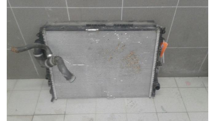 Usagé Radiateur Mercedes S (222.0/222.1) 3.0 S-350 BlueTEC, S-350d 24V Prix € 208,95 Règlement à la marge proposé par Wessel Parts & Service B.V.