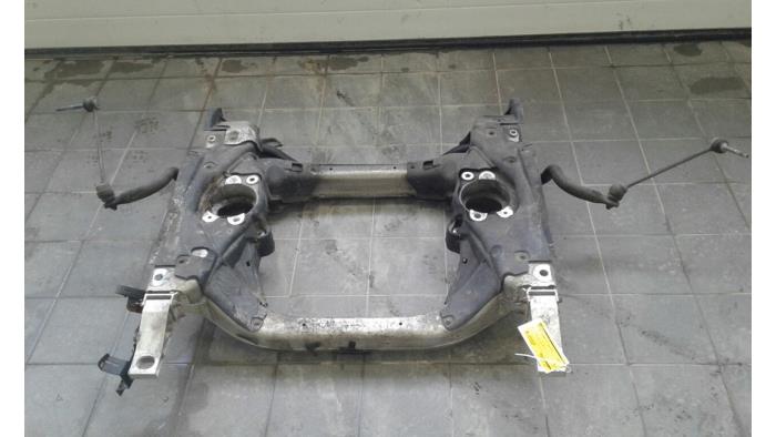 Usados Subchasis Mercedes S (222.0/222.1) 3.0 S-350 BlueTEC, S-350d 24V Precio € 786,45 Norma de margen ofrecido por Wessel Parts & Service B.V.