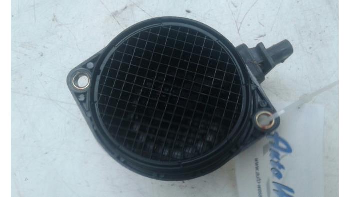 Usagé Débitmètre Hyundai H1 People Prix € 72,45 Règlement à la marge proposé par Wessel Parts & Service B.V.