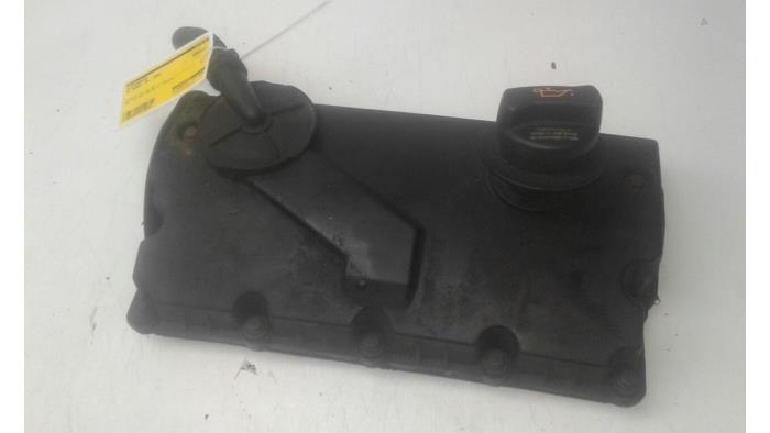Gebrauchte Ventildeckel Volkswagen Transporter/Caravelle T5 1.9 TDi Preis € 51,45 Margenregelung angeboten von Wessel Parts & Service B.V.