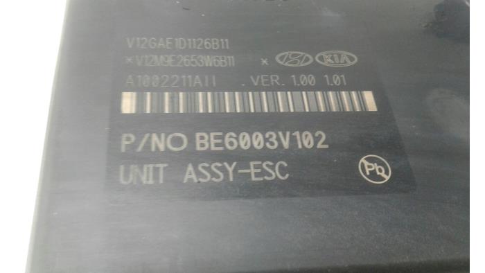 Pompe ABS d'un Kia Rio IV (YB) 1.0i T-GDi 100 12V 2019