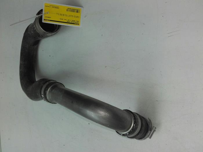 Gebrauchte Intercooler Schlauch Opel Mokka X Preis € 61,95 Margenregelung angeboten von Wessel Parts & Service B.V.