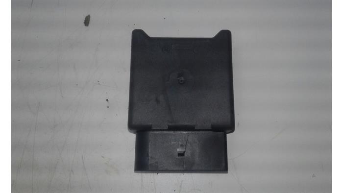 Usagé Module pompe carburant Skoda Kamiq 1.0 TSI 12V Prix € 40,95 Règlement à la marge proposé par Wessel Parts & Service B.V.