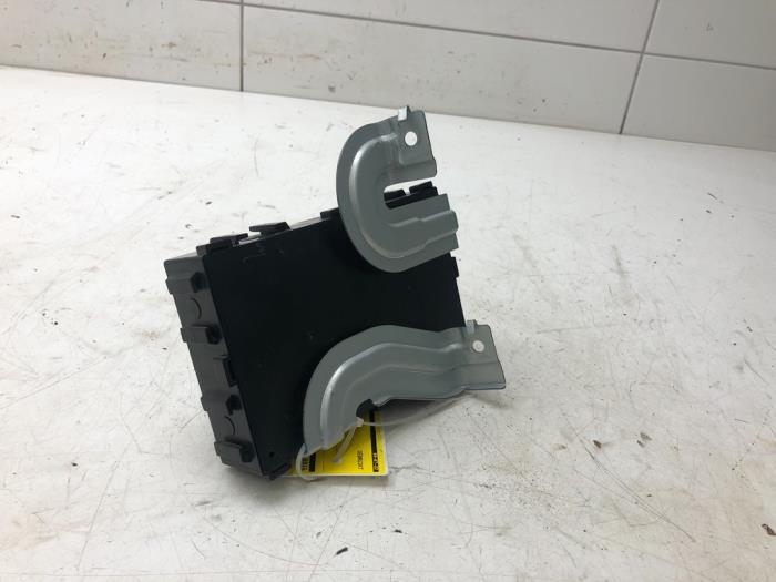Used Body control computer Nissan Juke (F15) 1.2 DIG-T 16V Price € 131,25 Margin scheme offered by Wessel Parts & Service B.V.