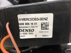 Used Heating and ventilation fan motor Mercedes B (W246,242) 1.6 B-180 BlueEFFICIENCY Turbo 16V Price € 99,00 Margin scheme offered by Autobedrijf G.H. Wessel B.V.