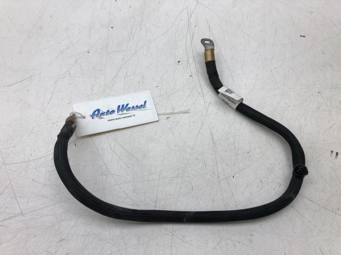 Używane Kabel (rózne) Porsche Panamera (971G) 2.9 V6 24V 4 E-Hybrid Cena € 47,25 Procedura marży oferowane przez Wessel Parts & Service B.V.