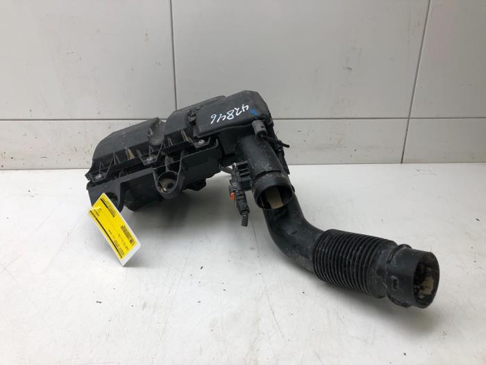 Begagnade Luftfilterhus Peugeot Rifter (ER/EC/EZ) 1.5 BlueHDi 100 Pris € 82,95 Marginaltabell erbjuds av Wessel Parts & Service B.V.