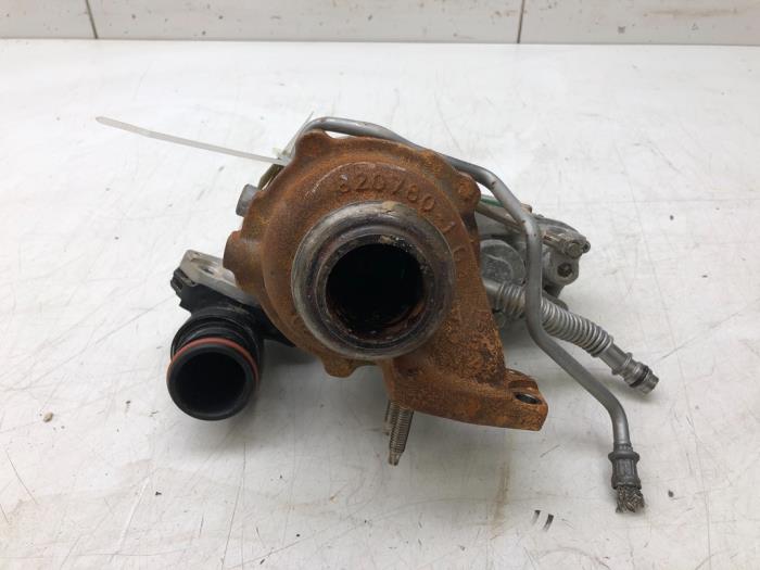 Używane Turbo Peugeot Rifter (ER/EC/EZ) 1.5 BlueHDi 100 Cena na żądanie oferowane przez Wessel Parts & Service B.V.