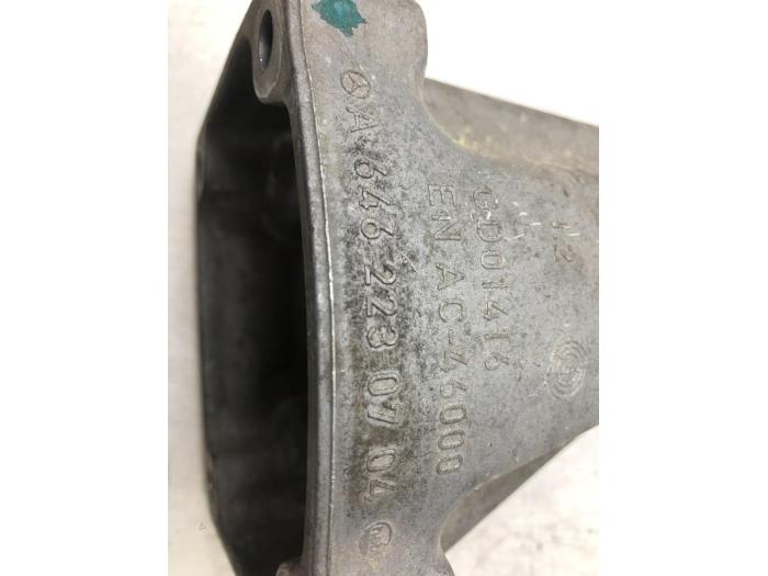 Engine mount Mercedes C Estate (S204), 2007 / 2014 2.2 C-200 CDI 16V ., Combi/o, Diesel, 2.148cc, 100kW (136pk), RWD, OM646811, 2007-08 / 2009-12, 204.207 (Used)