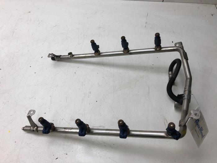 Usagé Système d'injection Porsche Cayenne (9PA) 4.5 S V8 32V Prix € 236,25 Règlement à la marge proposé par Wessel Parts & Service B.V.