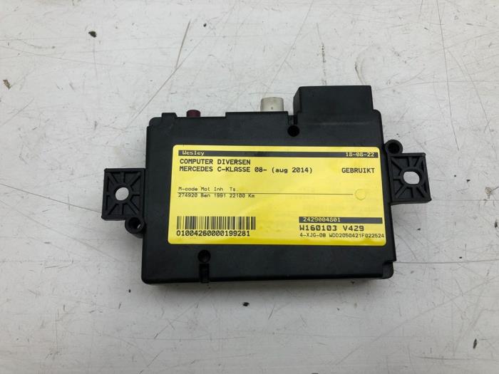 Usagé Ordinateur divers Mercedes C (W205) C-200 2.0 CGI 16V Prix € 51,45 Règlement à la marge proposé par Wessel Parts & Service B.V.