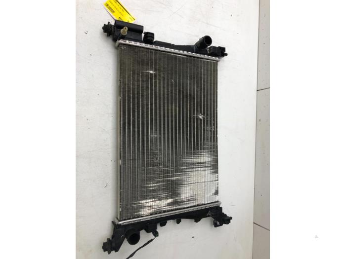 Used Radiator Opel Corsa E 1.4 16V Price € 51,45 Margin scheme offered by Wessel Parts & Service B.V.