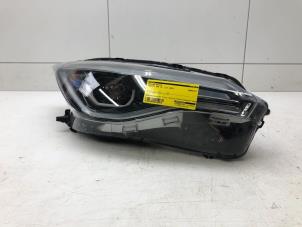 Used Headlight, right Renault Zoé (AG) 51kW Price on request offered by Autobedrijf G.H. Wessel B.V.