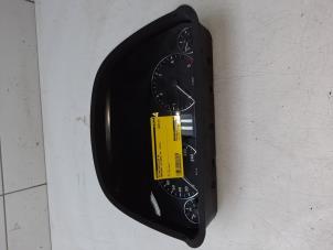 Begagnade Vägmätare KM Mercedes A (W169) 2.0 A-180 CDI 16V Pris € 79,00 Marginaltabell erbjuds av Autobedrijf G.H. Wessel B.V.