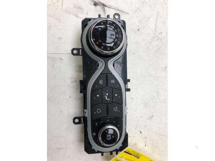 Heater control panel Renault Zoé R110 275107386R
