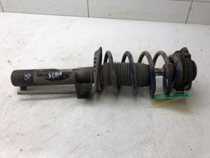 Used Front shock absorber rod, right Volkswagen Scirocco (137/13AD) 2.0 TDI 16V Price € 59,00 Margin scheme offered by Autobedrijf G.H. Wessel B.V.