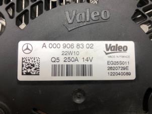 Usagé Dynamo Mercedes Vito (447.6) 2.0 114 CDI 16V Prix € 249,00 Règlement à la marge proposé par Autobedrijf G.H. Wessel B.V.