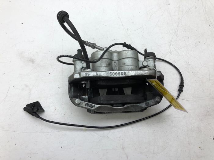 Front brake calliper, right from a Mercedes-Benz Vito (447.6) 2.0 114 CDI 16V 2022