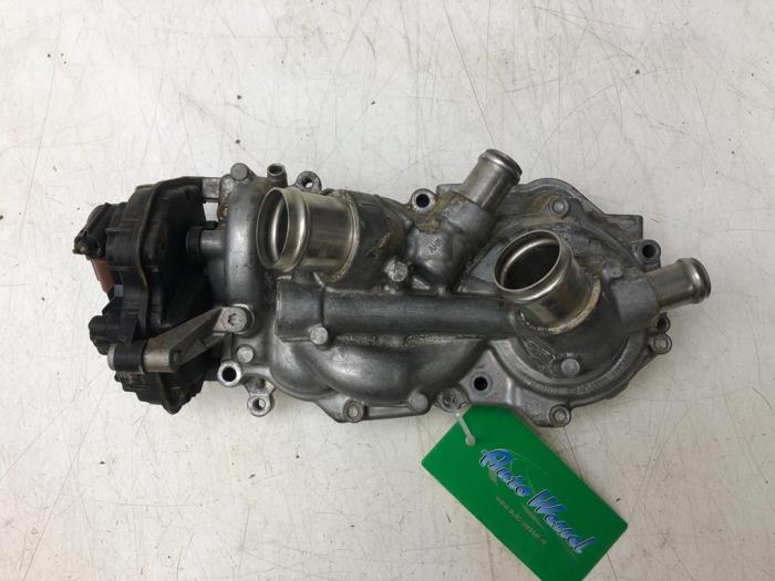 Begagnade Vattenpump Volkswagen T-Cross 1.0 TSI 110 12V Pris € 93,45 Marginaltabell erbjuds av Wessel Parts & Service B.V.