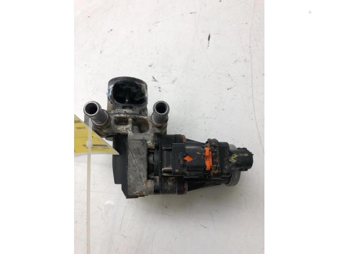 EGR valve Citroen Berlingo 1.5 BlueHDi 100 - 50563924