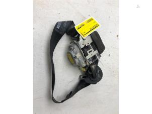 Used Rear seatbelt tensioner, right Citroen Berlingo 1.5 BlueHDi 100 Price on request offered by Autobedrijf G.H. Wessel B.V.