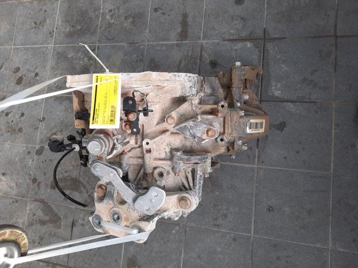 Gebrauchte Getriebe Opel Astra K 1.4 Turbo 16V Preis auf Anfrage angeboten von Wessel Parts & Service B.V.