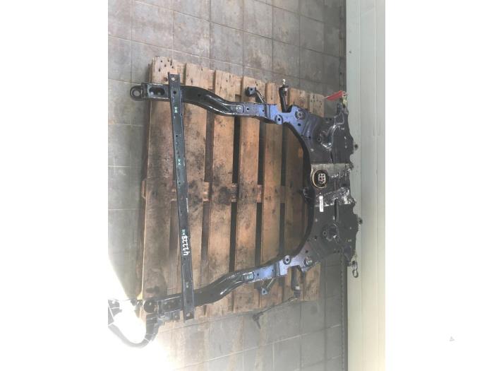 Usados Subchasis Opel Astra K 1.4 Turbo 16V Precio € 313,95 Norma de margen ofrecido por Wessel Parts & Service B.V.