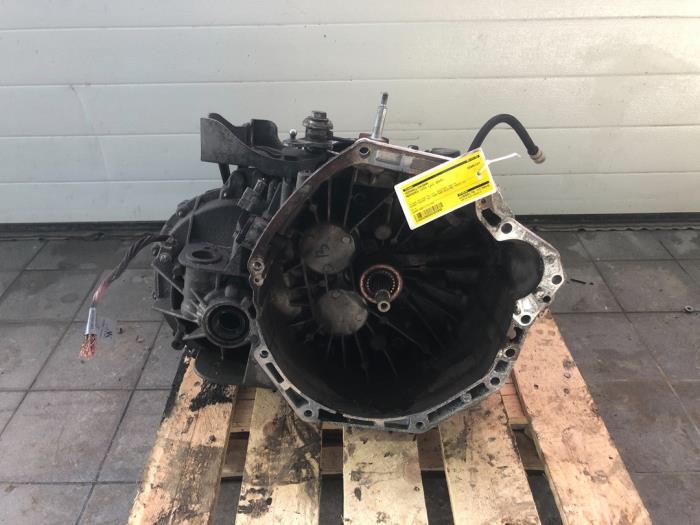 Gearbox Mercedes Vito 1.6 111 CDI 16V 4472601300 622951 700730
