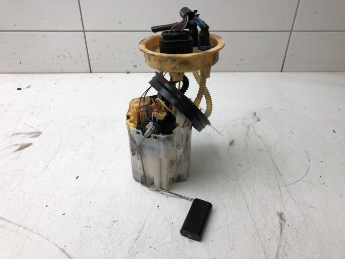 Usagé Pompe à carburant Volkswagen Transporter T6 2.0 TDI Prix € 131,25 Règlement à la marge proposé par Wessel Parts & Service B.V.