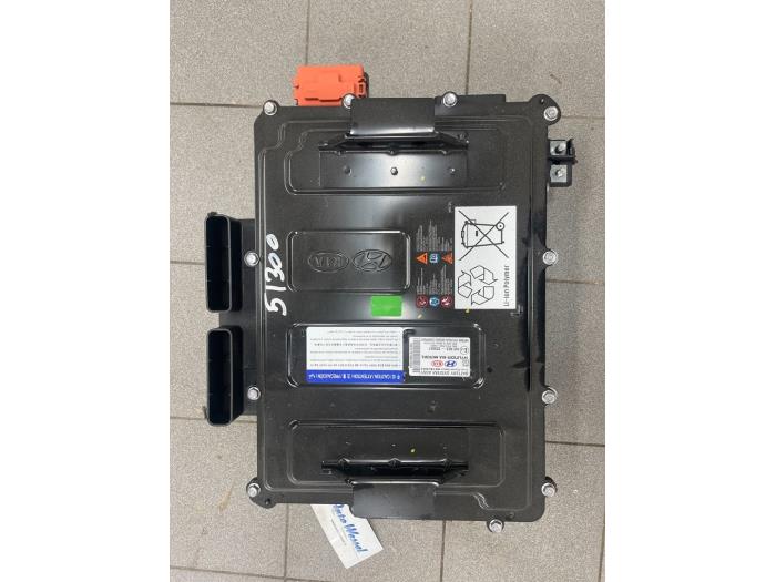 Battery (Hybrid) Hyundai i30 1.0 TGDI 12V Mild Hybrid 48V 375M0G4000
