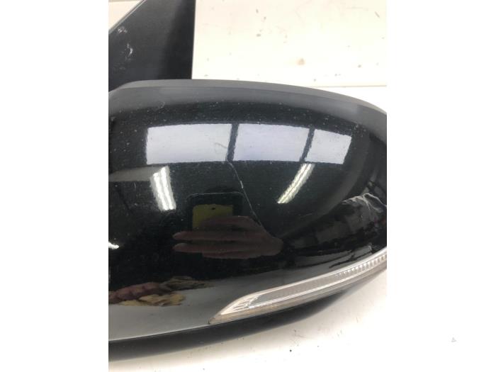 Wing mirror, left from a Kia Stonic (YB) 1.0i T-GDi 12V 2019