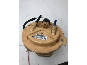 Used Electric fuel pump Opel Astra H (L48) 1.7 CDTi 16V Price € 45,00 Margin scheme offered by Autobedrijf G.H. Wessel B.V.