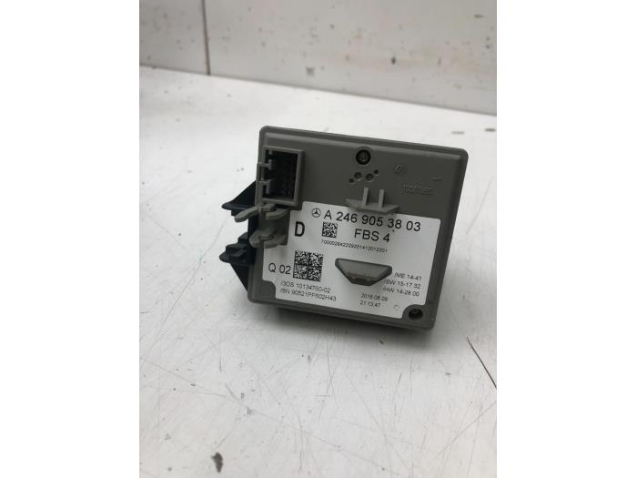 Begagnade Fjärrkontrollset Mercedes A (W176) 1.5 A-160 CDI, A-160d 16V Pris på förfrågan erbjuds av Wessel Parts & Service B.V.