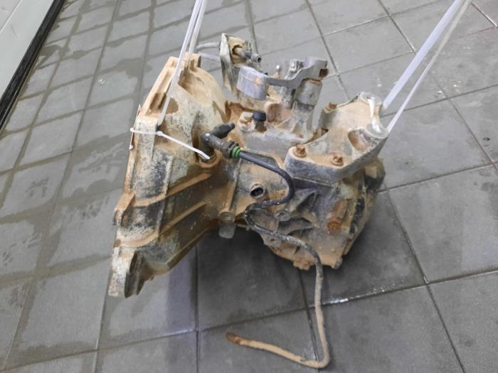 Gearbox Opel Corsa E 1.4 16V - D14XEL