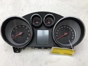 Used Odometer KM Opel Zafira Tourer (P12) 1.4 Turbo 16V Ecotec Price € 99,00 Margin scheme offered by Autobedrijf G.H. Wessel B.V.