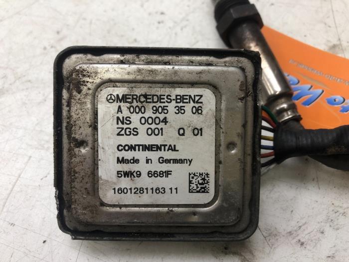 Usados Sensor Nox Mercedes E Estate (S212) E-250 CDI 16V BlueEfficiency,BlueTEC Precio € 131,25 Norma de margen ofrecido por Wessel Parts & Service B.V.