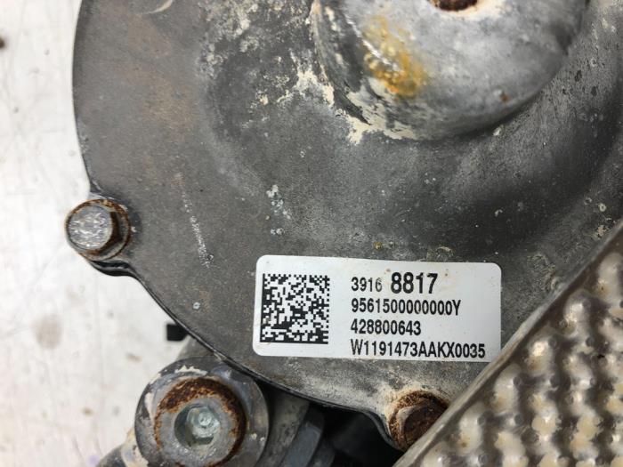 Used Miscellaneous Opel Corsa E 1.4 16V Price € 103,95 Margin scheme offered by Wessel Parts & Service B.V.