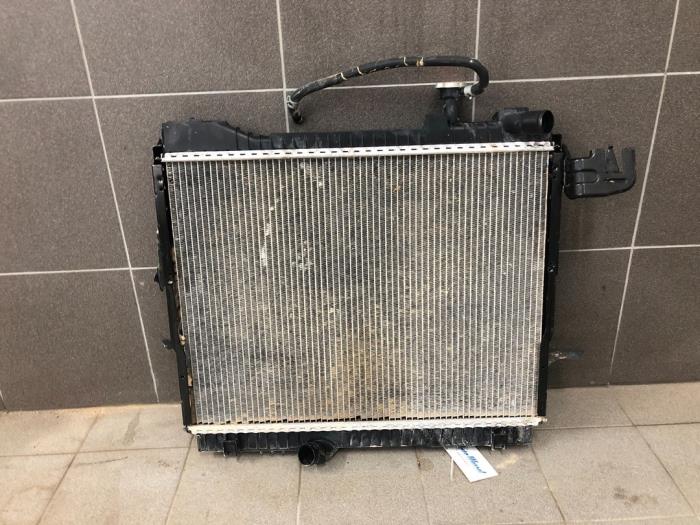 Usagé Radiateur Nissan NT 400 Cabstar 3.0 DCI 35.13 Prix € 208,95 Règlement à la marge proposé par Wessel Parts & Service B.V.