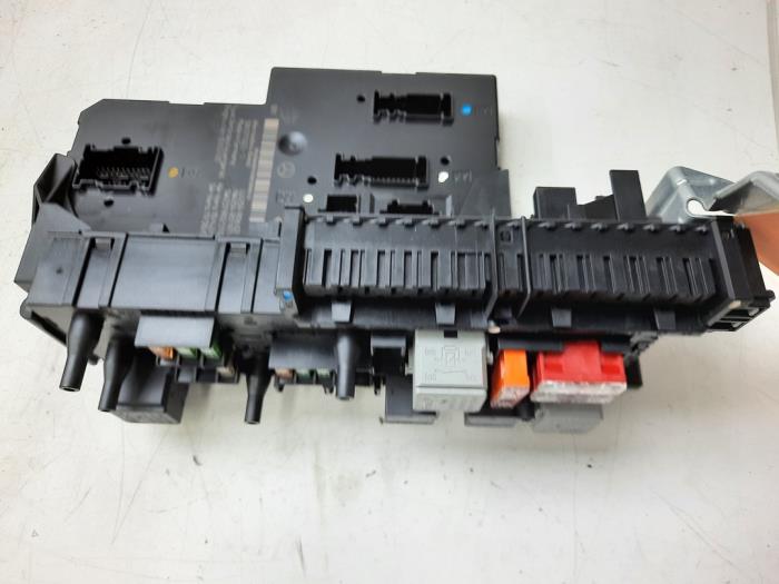 Mercedes C (W204) 2.2 C220 CDI 16V BlueEFFICIENCY Fuse boxes stock