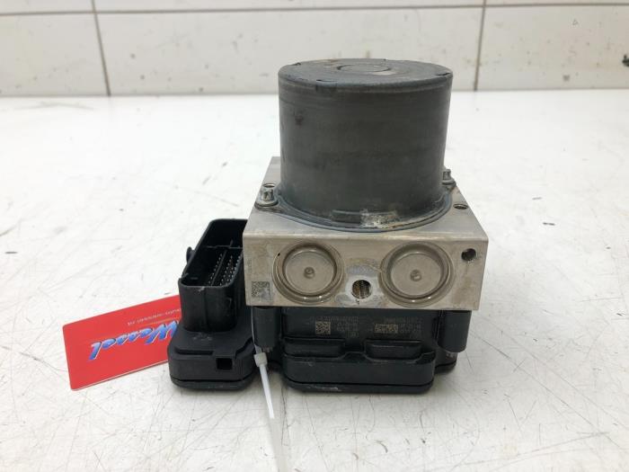 ABS pump from a Opel Astra K 1.4 Turbo 16V 2019