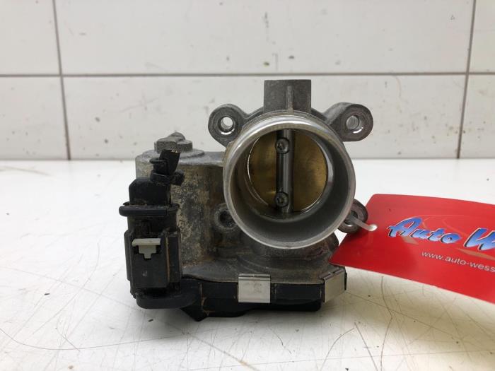 Gebrauchte Drosselklappengehäuse Opel Astra K 1.4 Turbo 16V Preis € 78,75 Margenregelung angeboten von Wessel Parts & Service B.V.