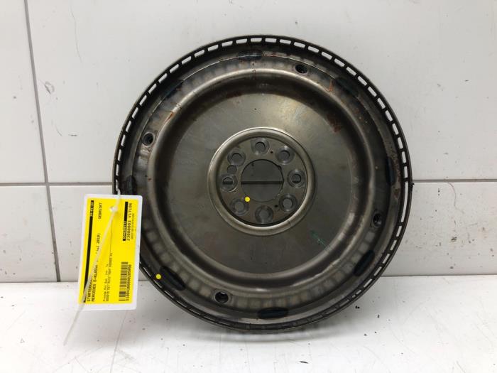 Gebrauchte Starterkranz Mercedes E (W213) E-200d 1.6 Turbo 16V Preis € 47,25 Margenregelung angeboten von Wessel Parts & Service B.V.