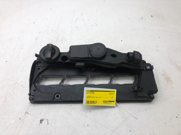 Gebrauchte Ventildeckel Audi A4 Avant (B8) 2.0 TDI 16V Preis € 51,45 Margenregelung angeboten von Wessel Parts & Service B.V.