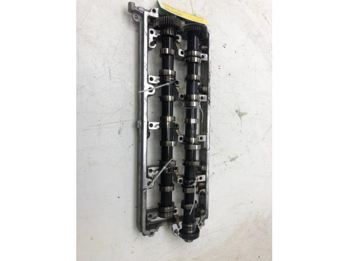 Usagé Kit arbre à cames Audi A4 Avant (B8) 2.0 TDI 16V Prix € 208,95 Règlement à la marge proposé par Wessel Parts & Service B.V.