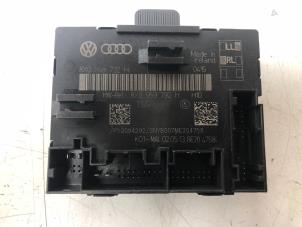 Used Central door locking module Audi Q3 (8UB/8UG) 2.0 TDI 16V 177 Quattro Price € 39,00 Margin scheme offered by Autobedrijf G.H. Wessel B.V.
