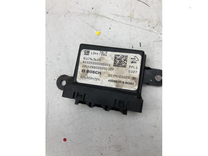 Begagnade PDC-modul Opel Meriva (B) 1.4 Turbo 16V ecoFLEX Pris € 40,95 Marginaltabell erbjuds av Wessel Parts & Service B.V.