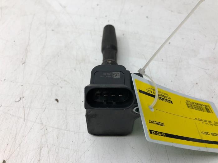Ignition coil from a Seat Ibiza IV (6J5) 1.0 12V 2017