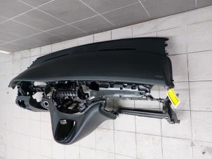 Used Dashboard Mercedes EQV EQV 300 Price € 1.099,00 Margin scheme offered by Autobedrijf G.H. Wessel B.V.