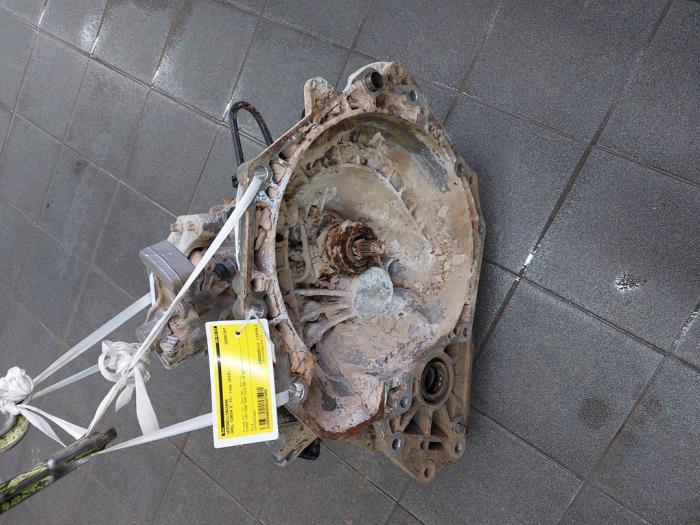 Gebrauchte Getriebe Opel Corsa E 1.4 16V ECOTEC LPG Preis auf Anfrage angeboten von Wessel Parts & Service B.V.